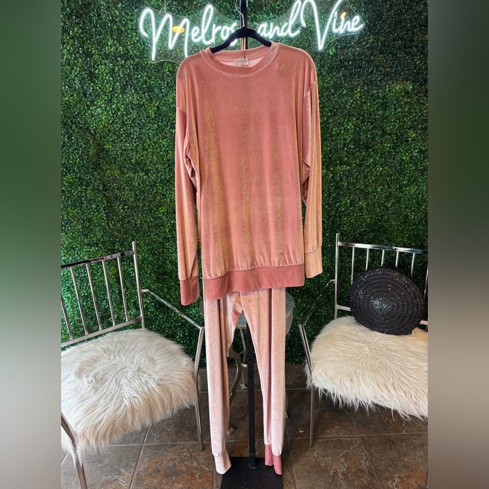 Laina Rauma 2 piece SET light pink velour loungewear tracksuit
